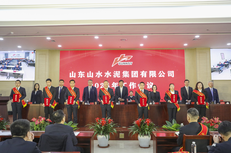 先进工作者代表